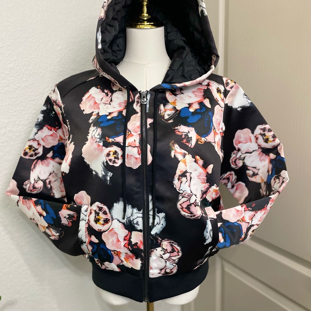 Lorna Jane Floral Print Hooded Zip Jacket Black Multi